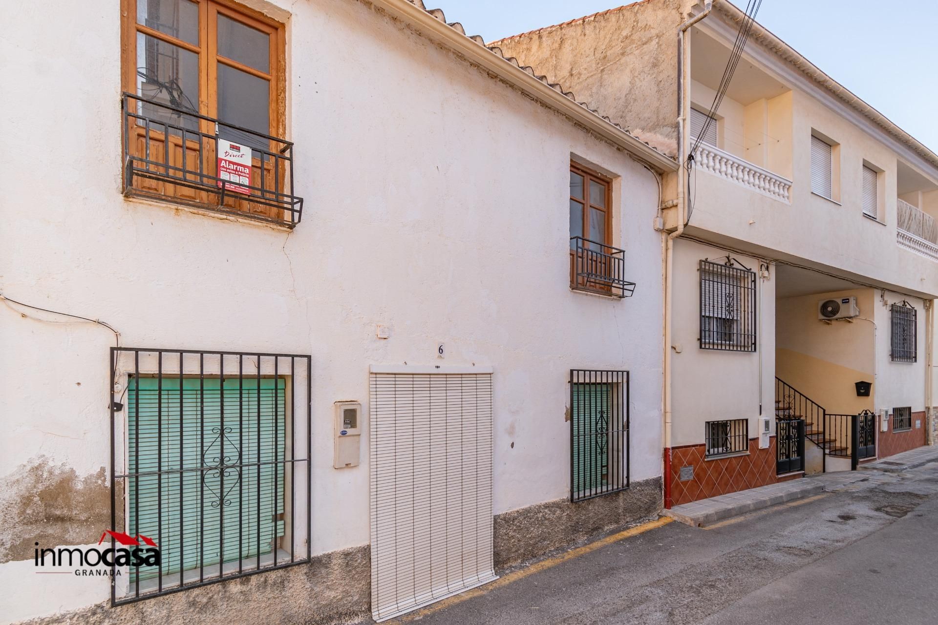 Vista exterior de Casa adosada en venta en Las Gabias con Terraza