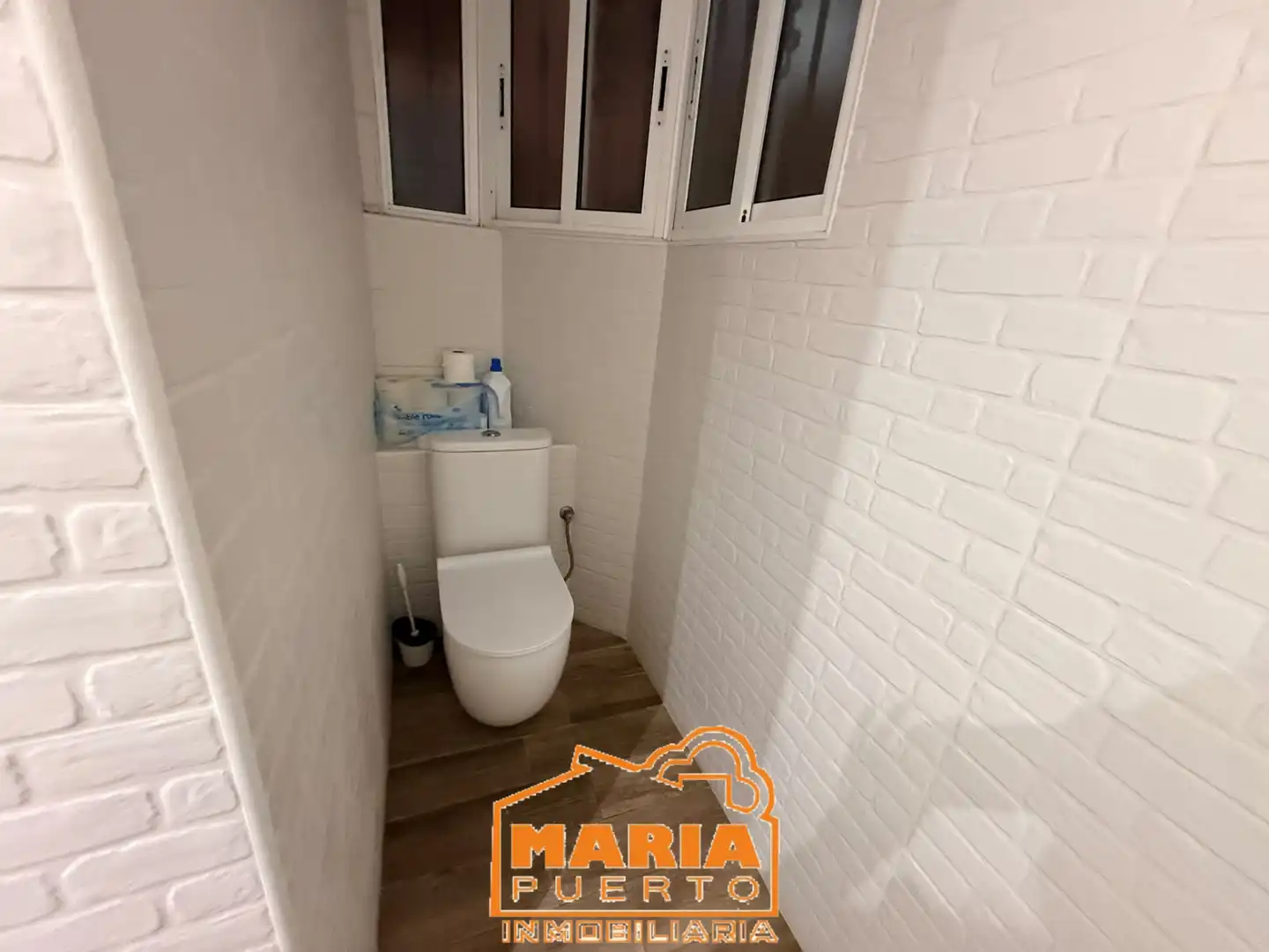 Baño de Piso en venta en Puerto de la Torre - Atabal