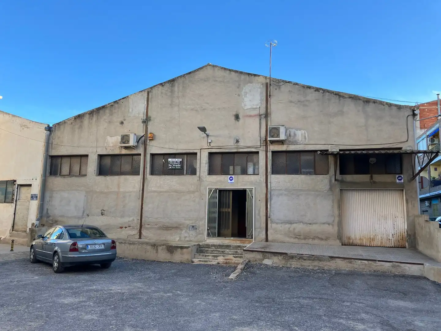 Vista exterior de Nave industrial en venta en Rojales