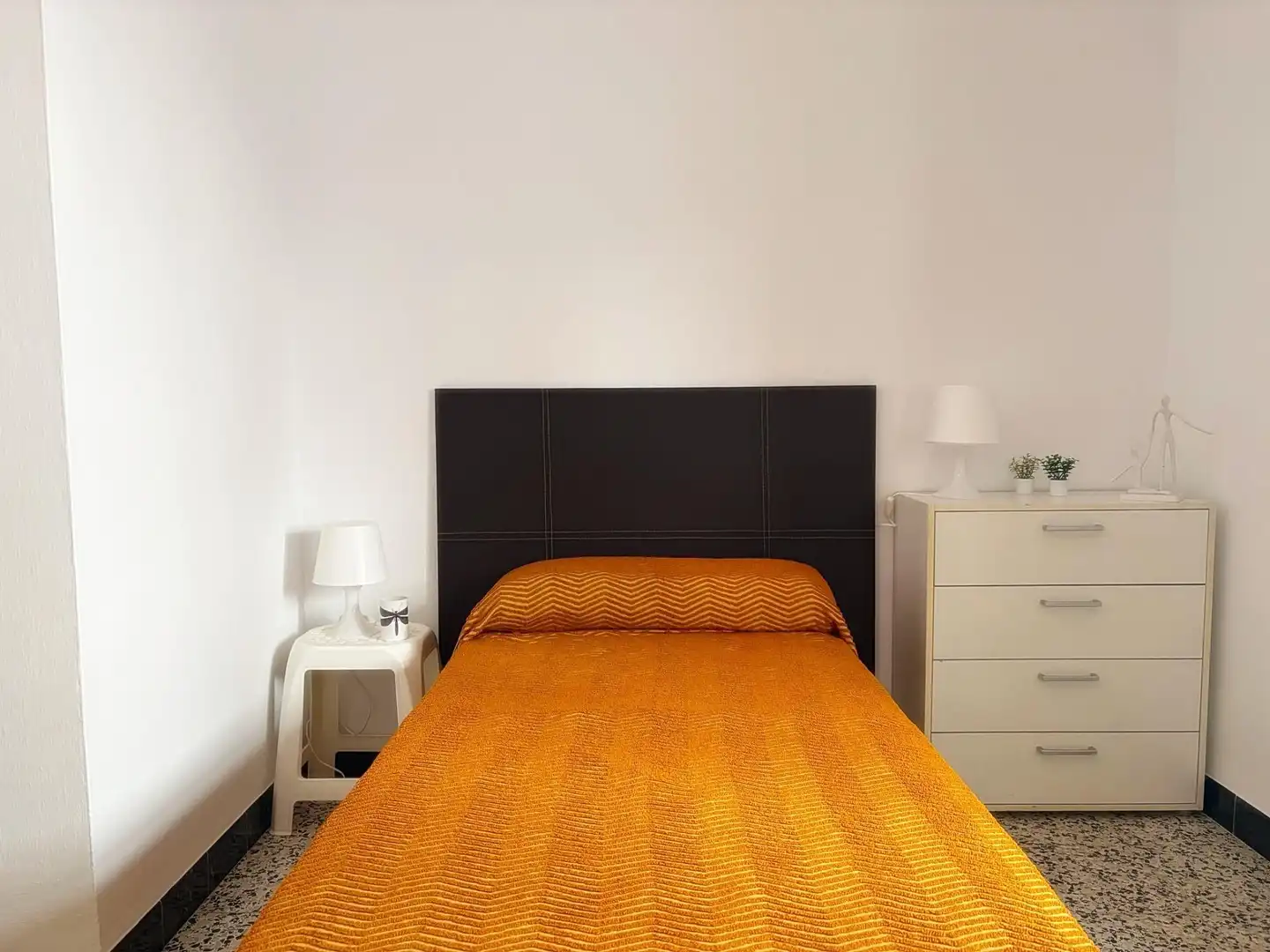 Habitación de Finca rústica en venta en Yunquera con Terraza y Amueblado