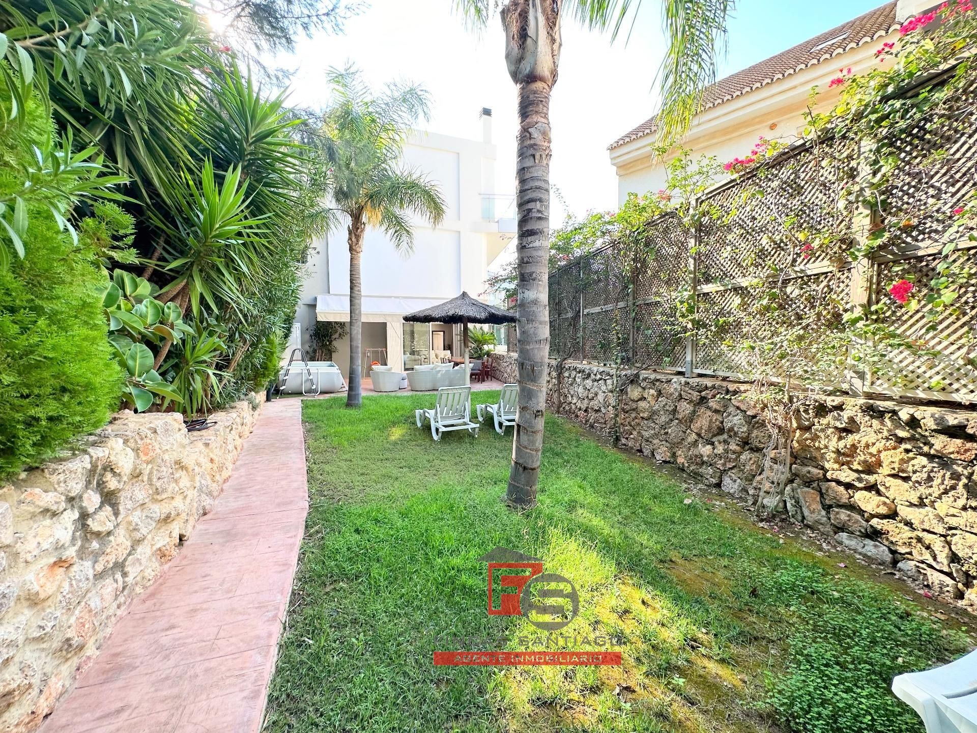 Garten von Haus oder Chalet zum verkauf in Cullera mit Klimaanlage, Heizung und Privatgarten