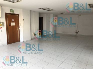 Ufficio in vendita a Casco Antiguo