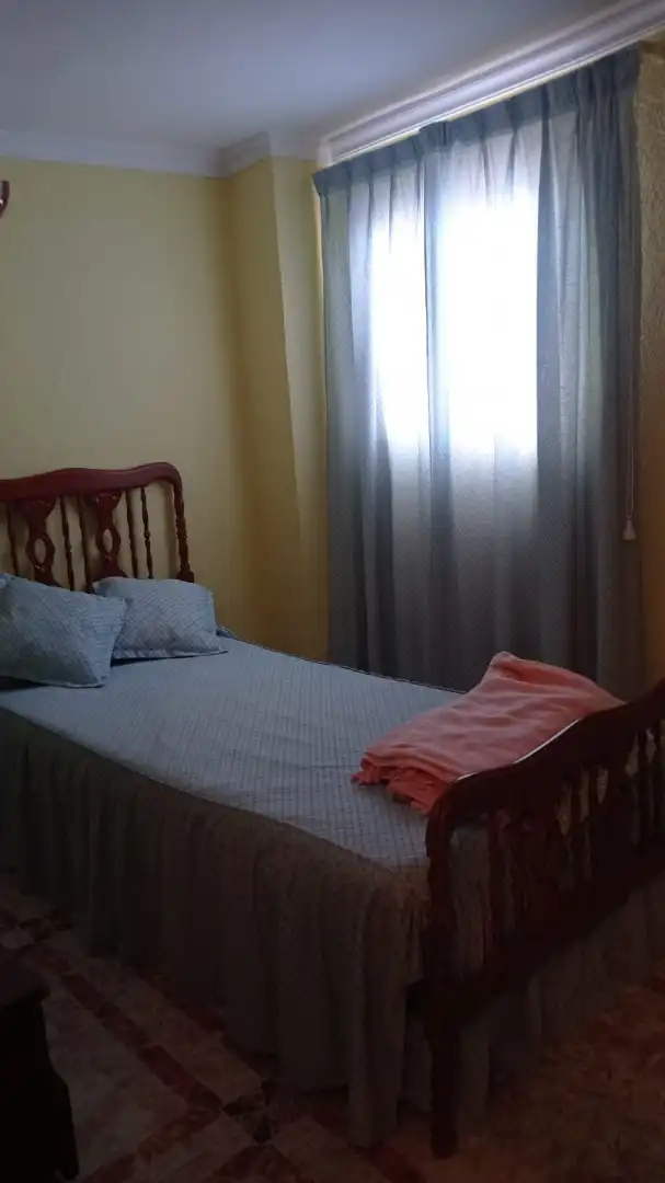 Habitación de Casa o chalet en venta en Buenache de Alarcón con Calefacción, Terraza y Trastero