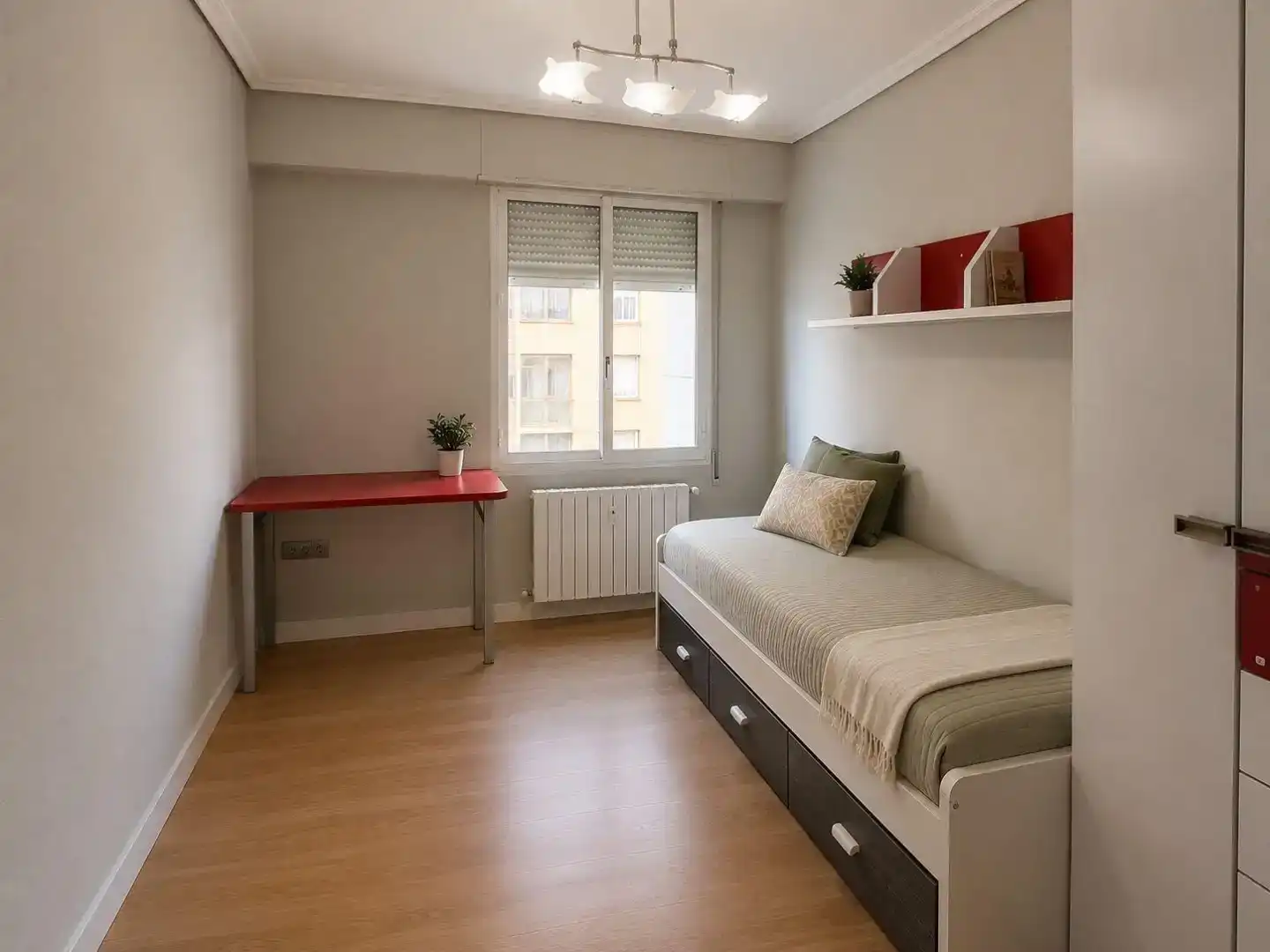 Bedroom of Flat for sale in Vitoria - Gasteiz