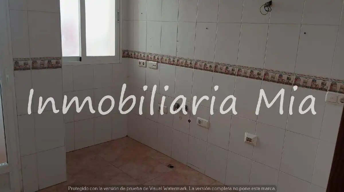 Apartament amb terrassa en venda a Casco Antiguo, imagen 3