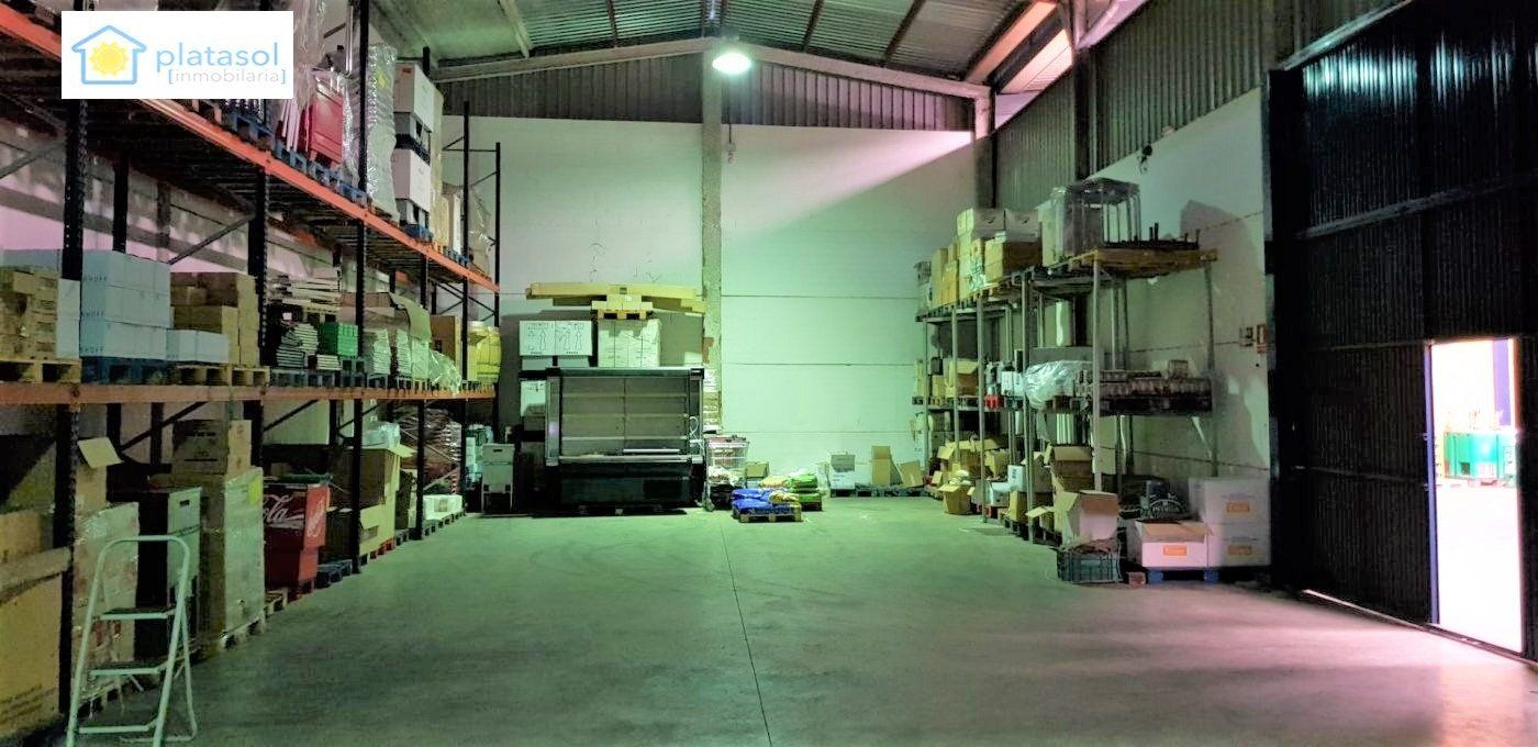 Nau industrial en venda en Gerena