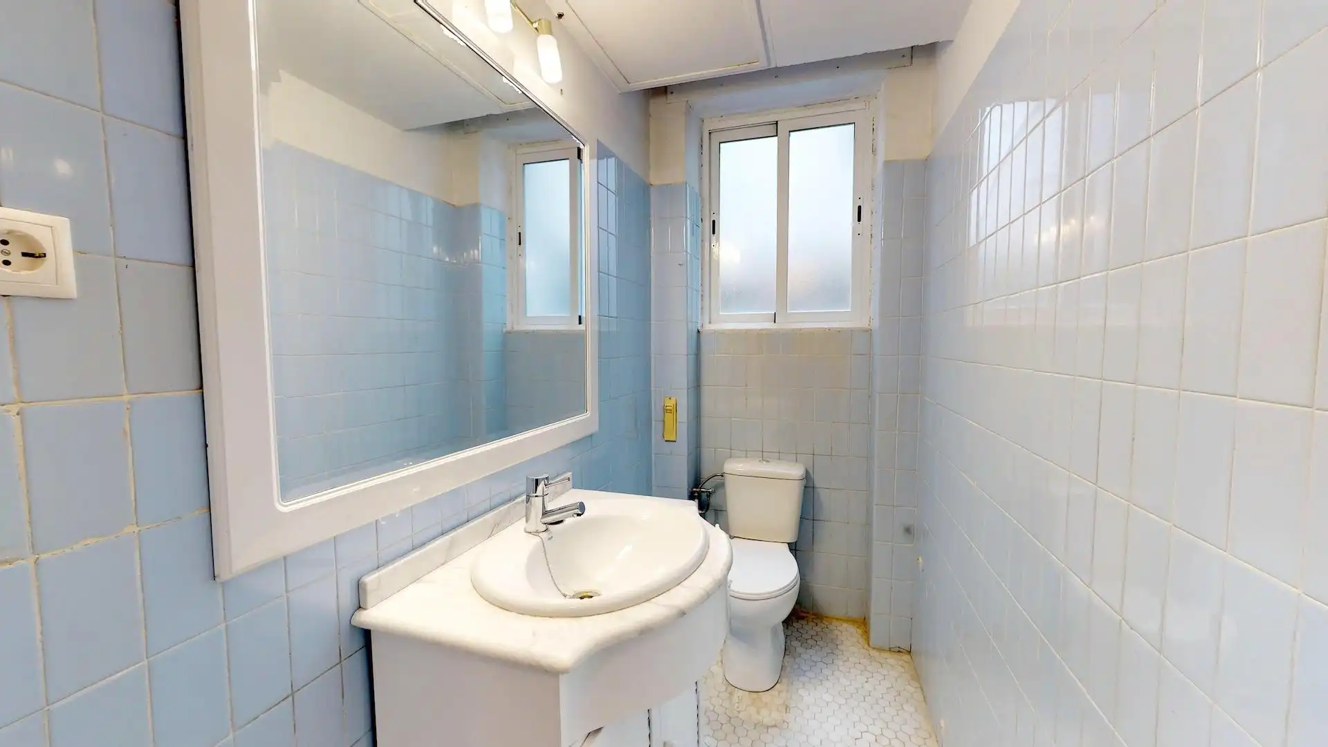 Baño de Piso en venta en Córdoba con Aire acondicionado, Calefacción y Terraza