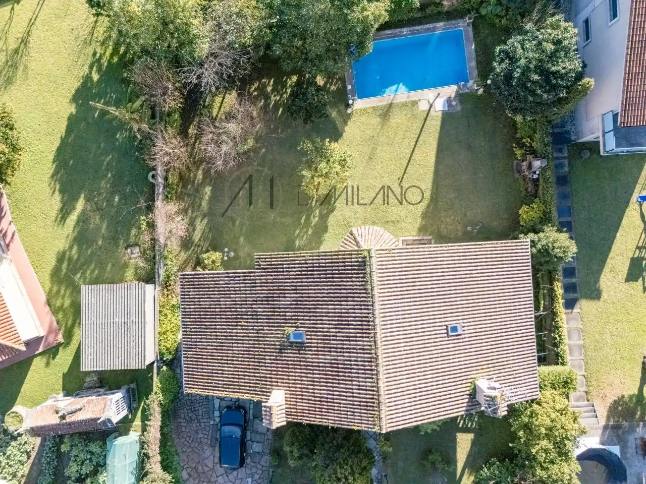 Vista exterior de Casa o xalet en venda en Nigrán amb Calefacció, Jardí privat i Terrassa