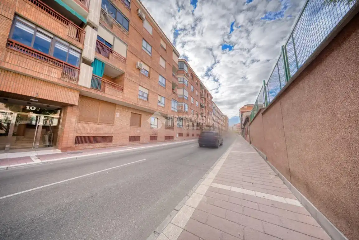 Vista exterior de Pis en venda en Medina del Campo