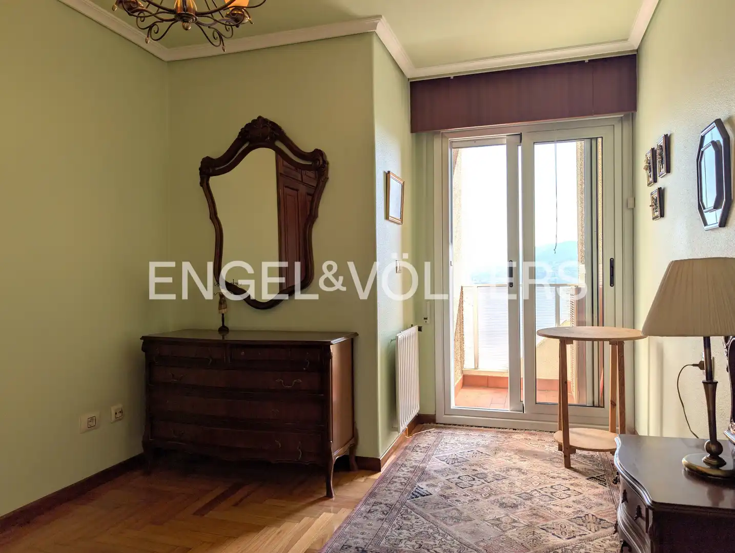 Piso de alquiler en Vigo  con Calefacción