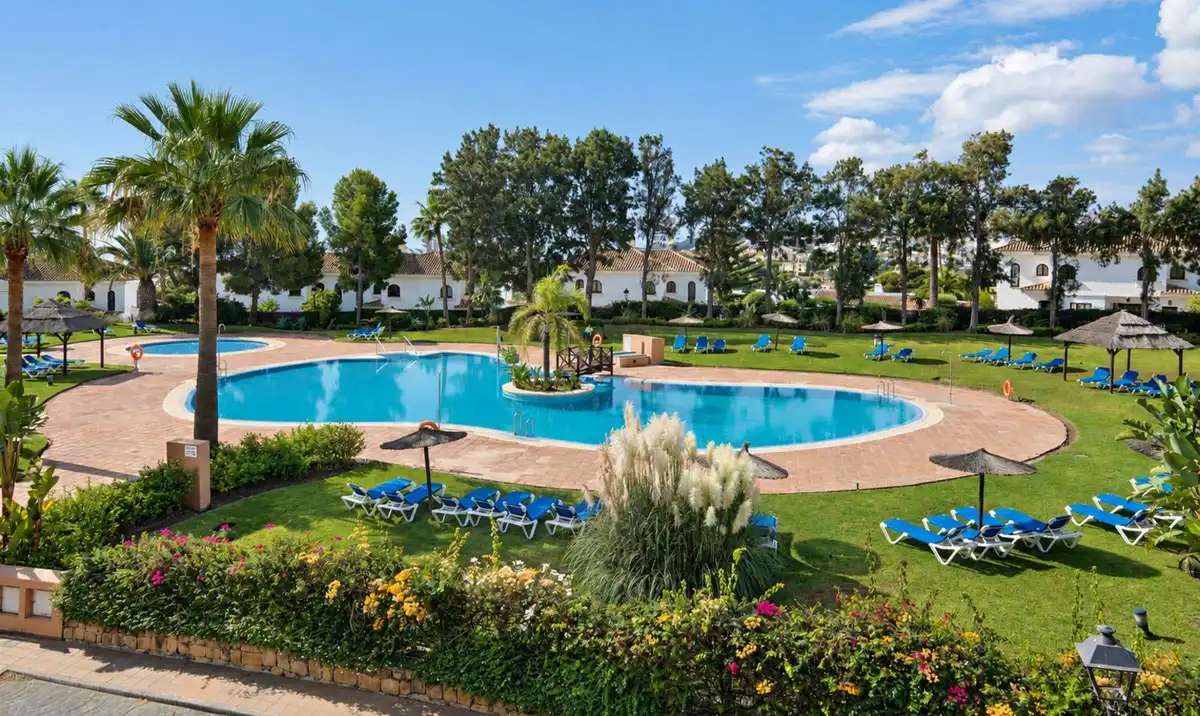 Apartament amb piscina en venda a La Duquesa, imagen 3