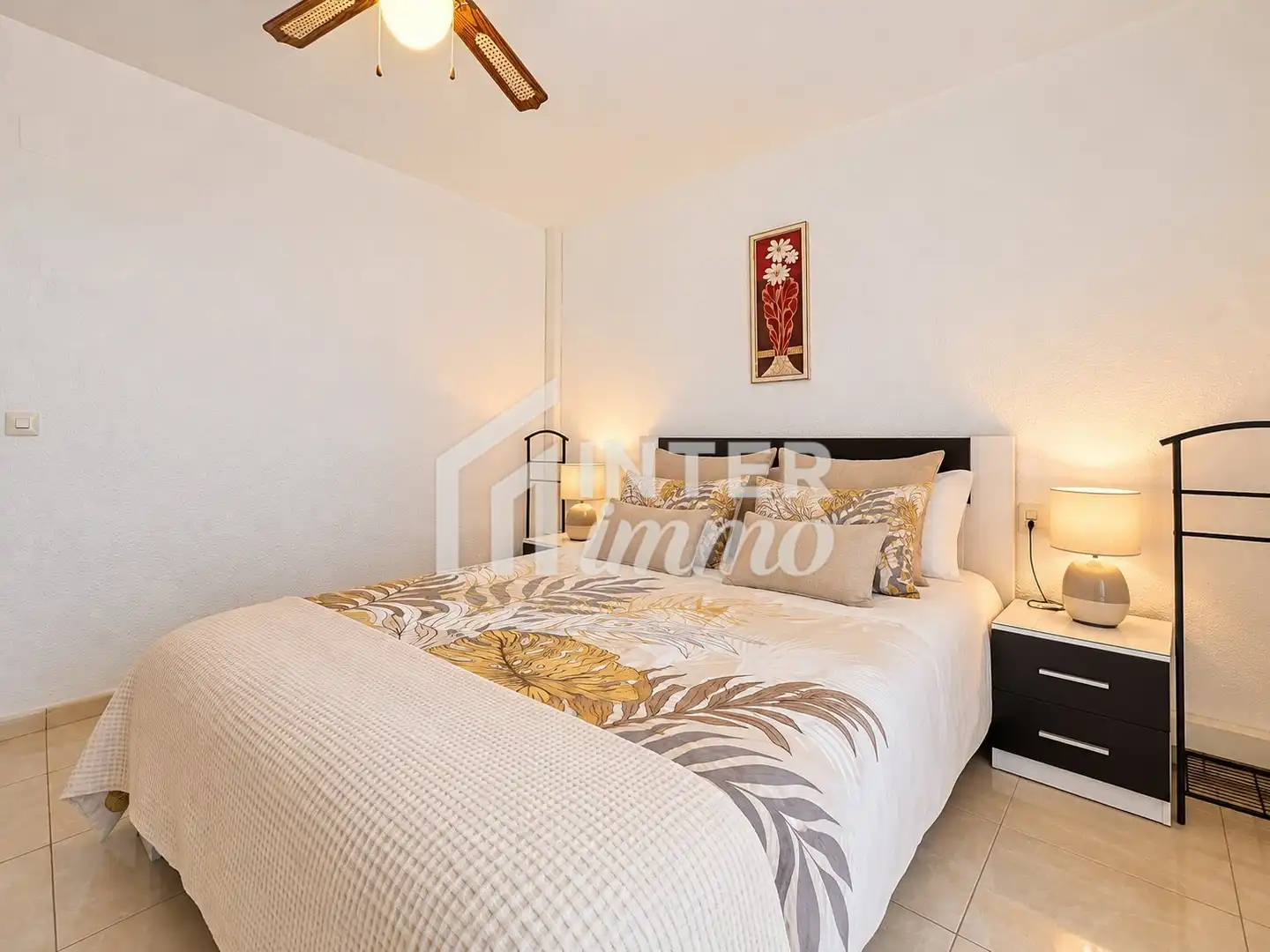 Bedroom of Apartments for sale in Santa Margarita