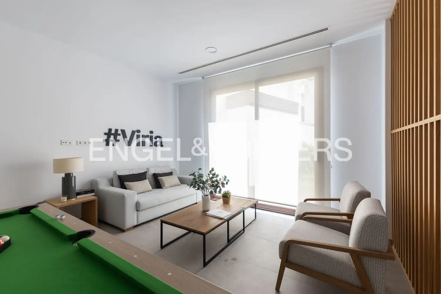 Sala de estar de Piso de alquiler en Valencia con Aire acondicionado, Calefacción y Jardín privado