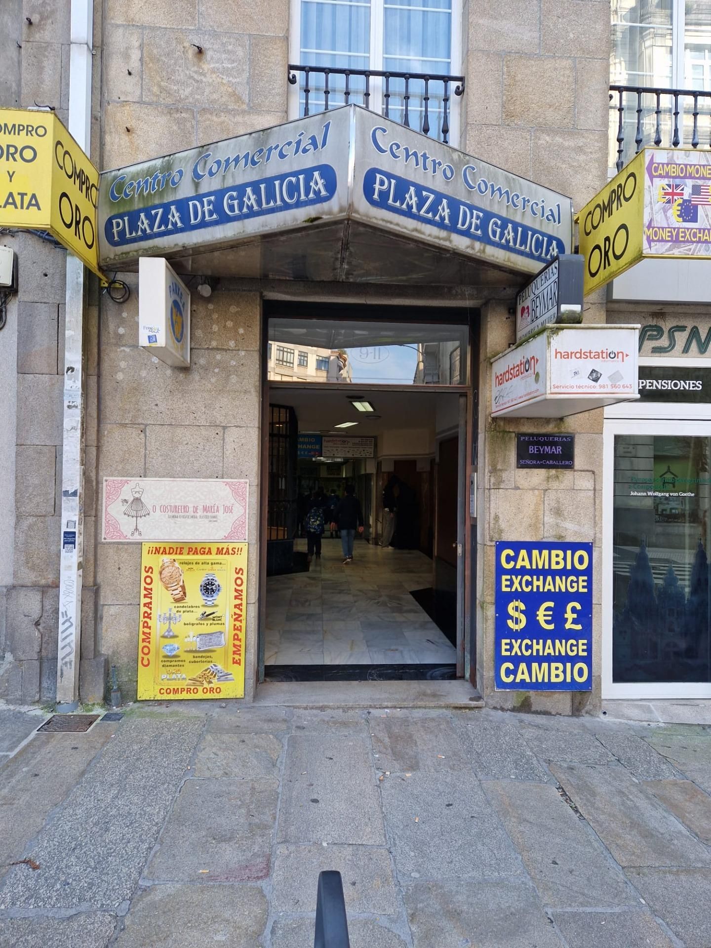 Office to rent in Santiago de Compostela 