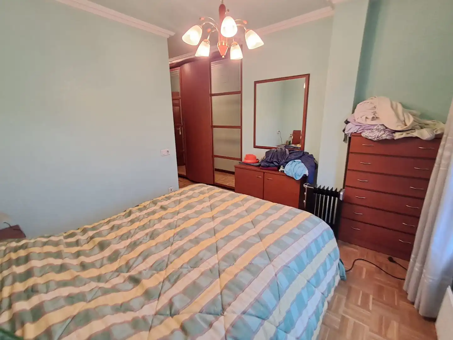 Schlafzimmer von Wohnung zum Verkauf in Valle de Trápaga-Trapagaran mit Heizung, Abstellraum und Möbliert