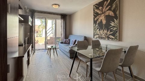 Foto 4 de Apartamento en venta en Calle Islas Canarias (res T1), Cala Marqués, Vera