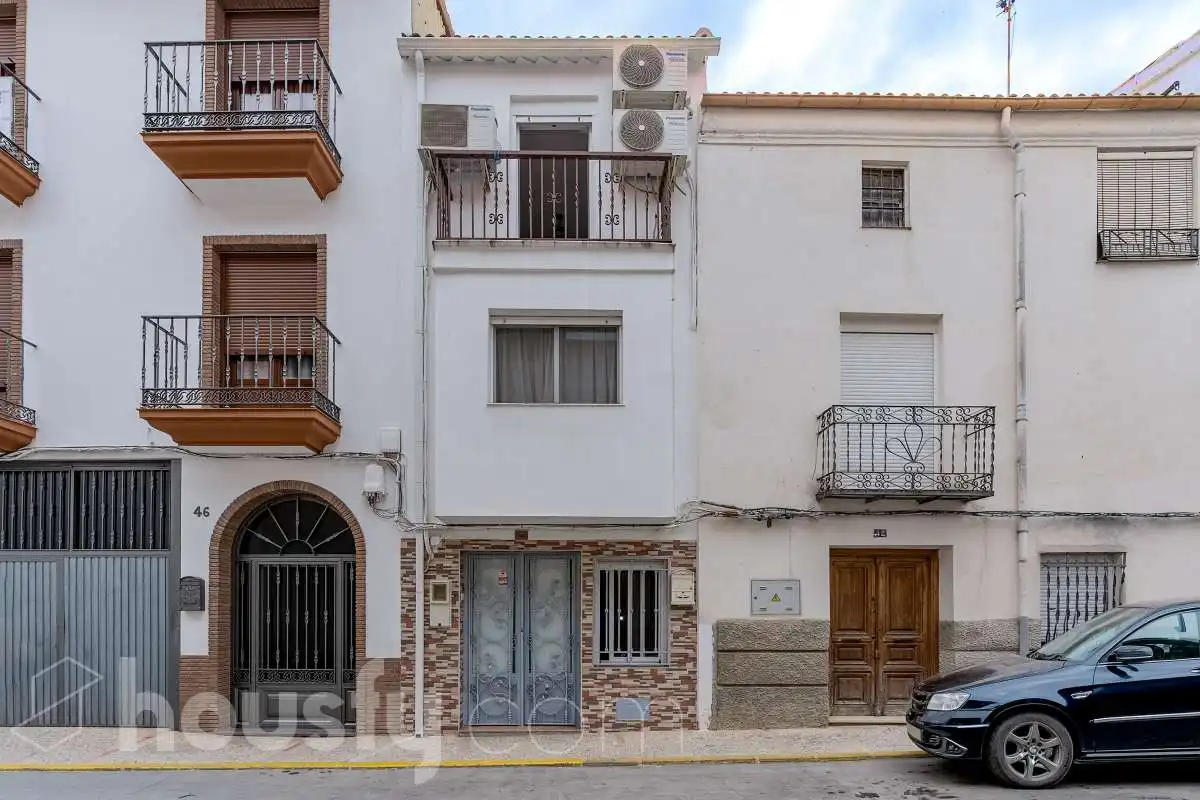 Vista exterior de Casa o chalet en venta en Valdepeñas de Jaén con Aire acondicionado y Amueblado