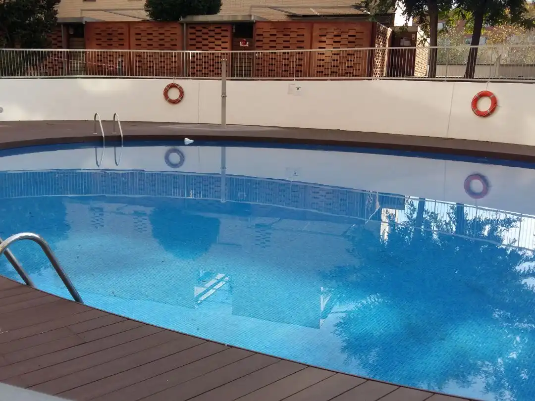 Swimming pool of Duplexes for sale in  Barcelona Capital  with Air Conditioner and Terrace
