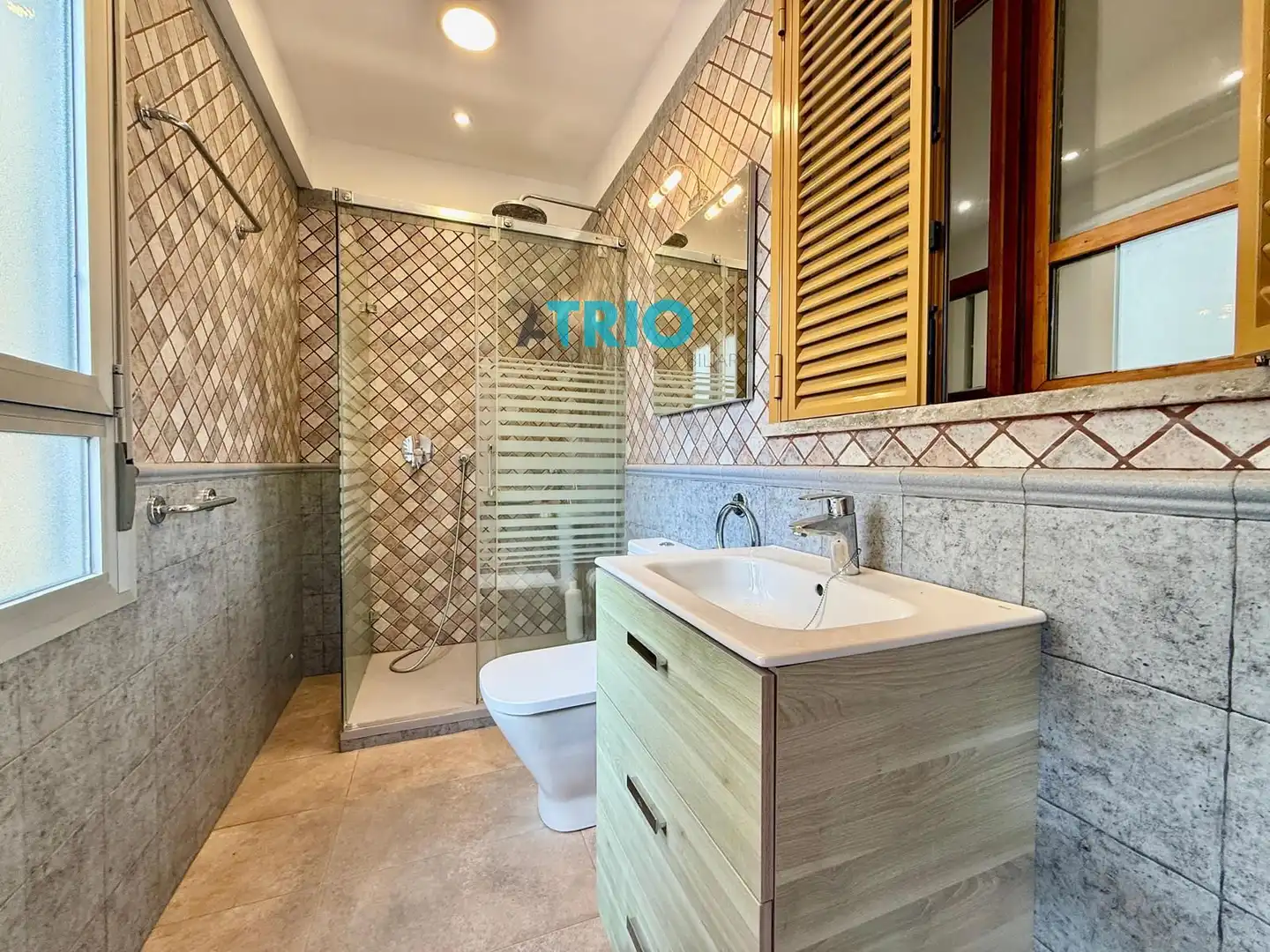 Baño de Ático en venta en  Palma de Mallorca con Aire acondicionado, Terraza y Trastero