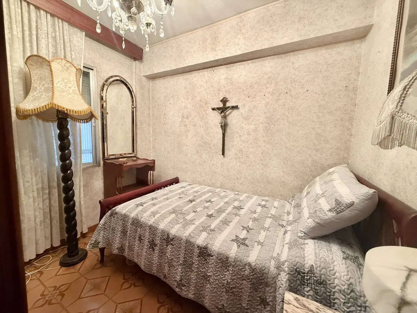 Habitación de Piso en venta en Madrid con Aire acondicionado y Terraza