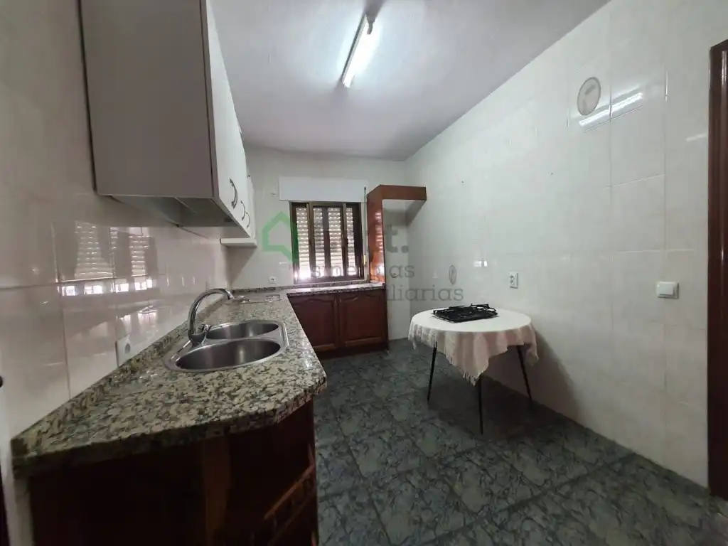 Casa adosada de alquiler en Pedanías de Badajoz