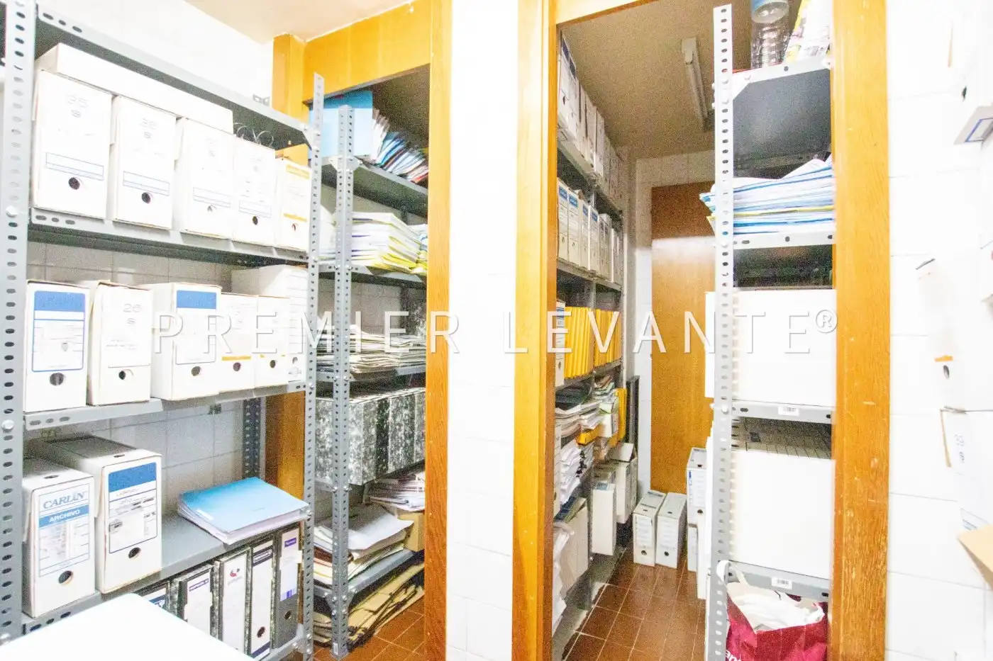 Oficina en venda a MAISONNAVE, Ensanche - Diputación