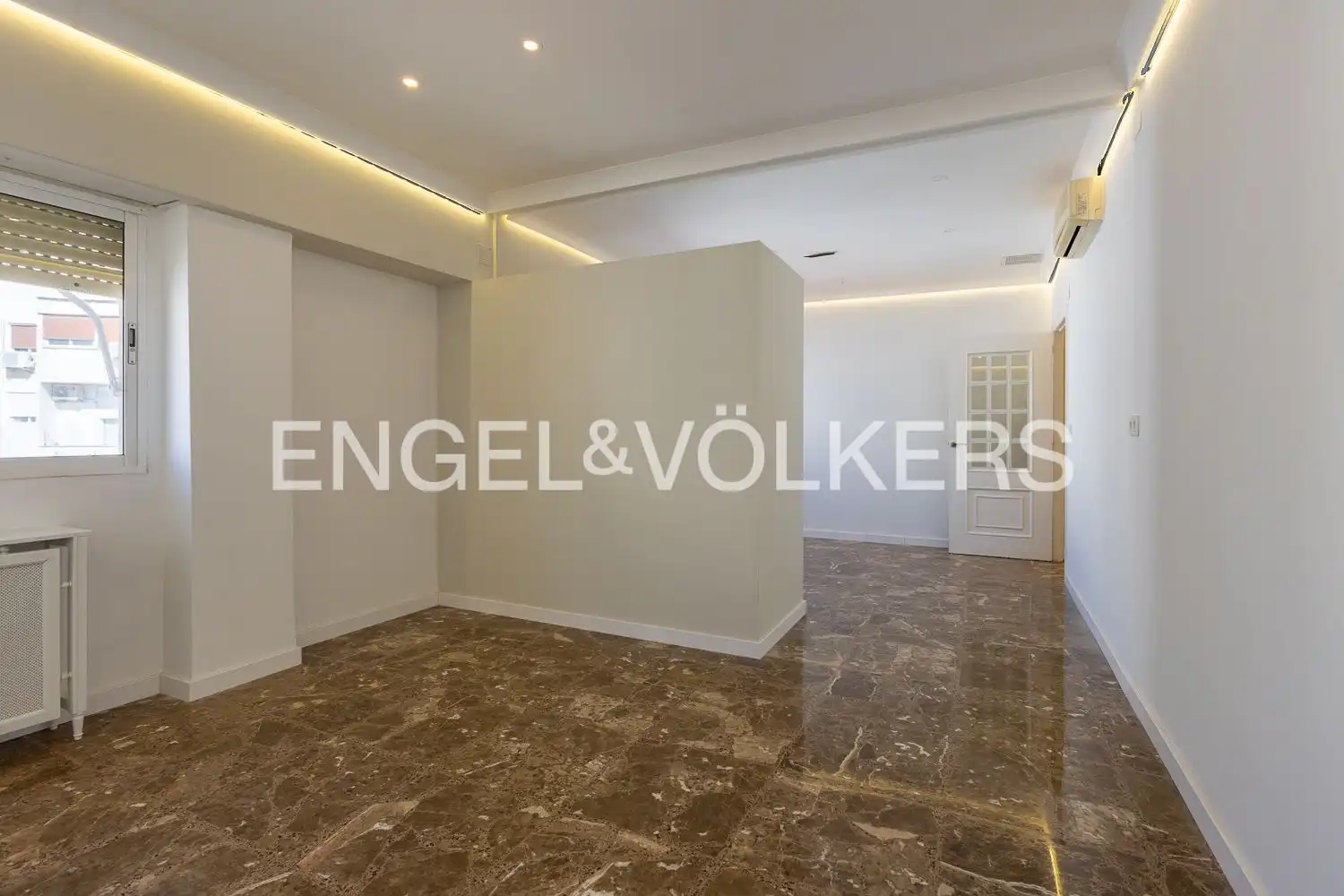 Piso de alquiler en Valencia con Aire acondicionado, Calefacción y Terraza