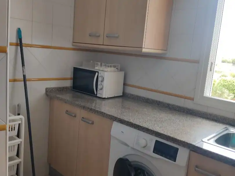 Cocina de Apartamento de alquiler en El Ejido con Aire acondicionado, Calefacción y Terraza