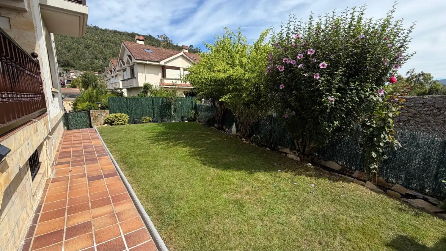 Garten von Einfamilien-Reihenhaus zum Verkauf in Argoños  mit Heizung und Terrasse