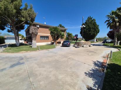 Vista exterior de Casa o xalet en venda en  Zaragoza Capital amb Aire condicionat, Calefacció i Jardí privat