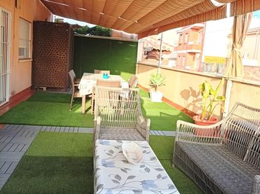 Ático con balcón en venta en Pedanías Oeste