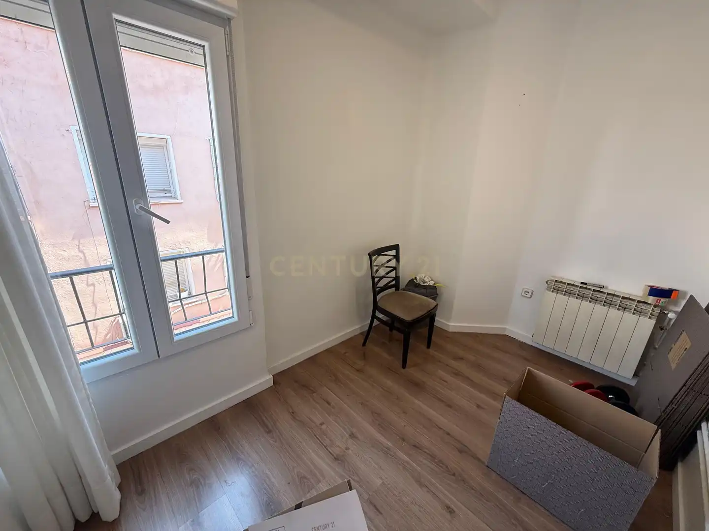 Apartments for rent in Calle de Andrés Tamayo, Madrid, Spain, -1, Guindalera