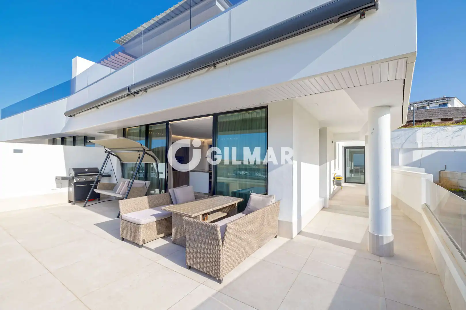 Attico con piscina in vendita a Altos de Estepona, imagen 2