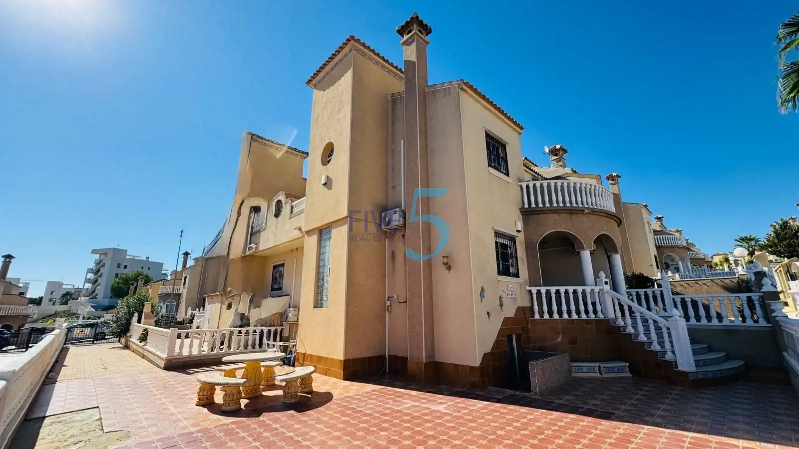 Terraced house with terrace for sale in Orihuela Costa