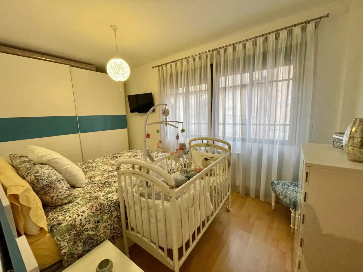 Bedroom of Flat for sale in Valdepeñas  with Air Conditioner, Heating and Terrace