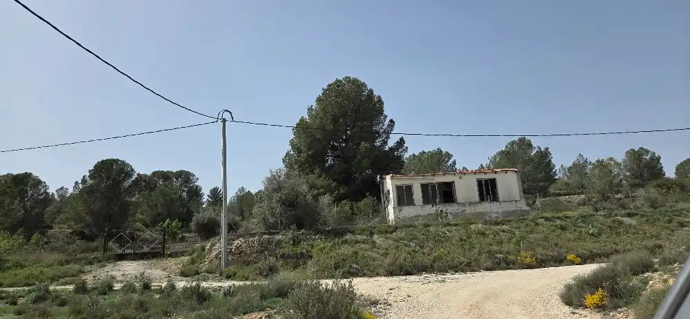 Casa o chalet en venta en El Pinós / Pinoso con Piscina