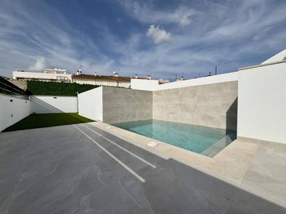 Piscina de Casa adosada en venda en Marratxí amb Aire condicionat, Calefacció i Jardí privat