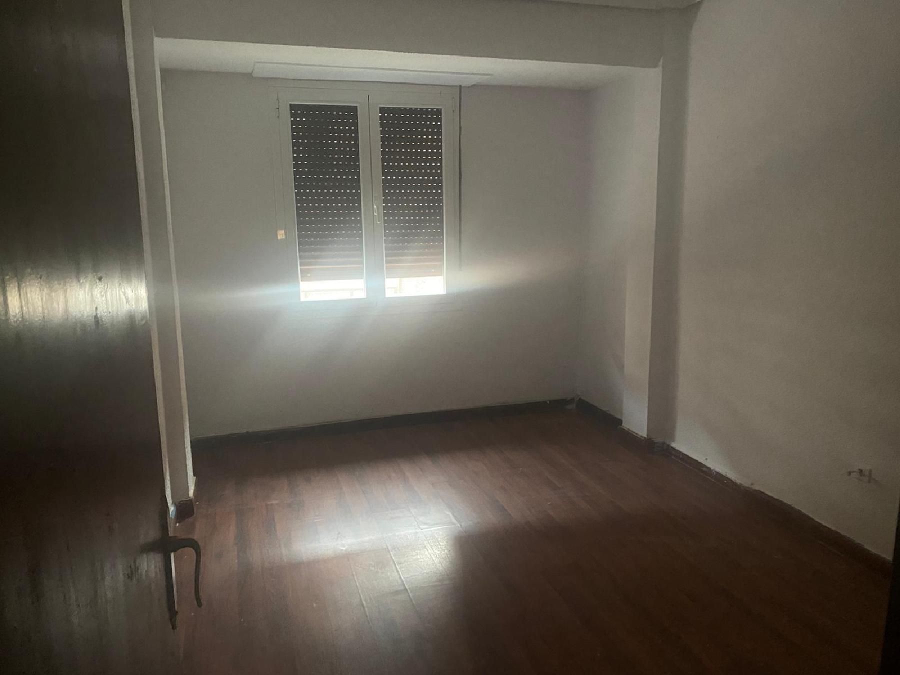 Bedroom of Flat for sale in Miranda de Ebro