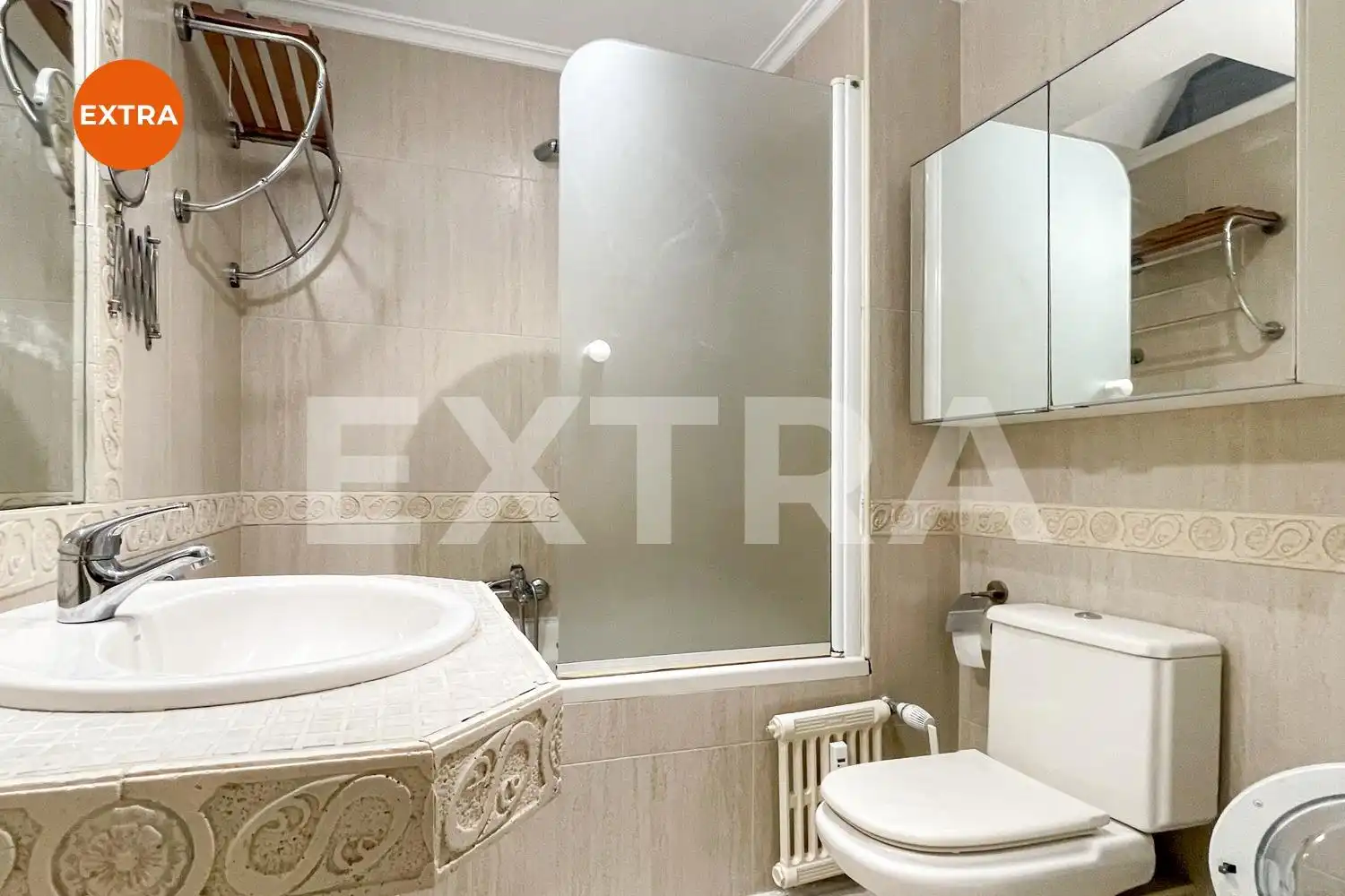Baño de Apartamento en venta en Madrid con Aire acondicionado, Calefacción y Terraza