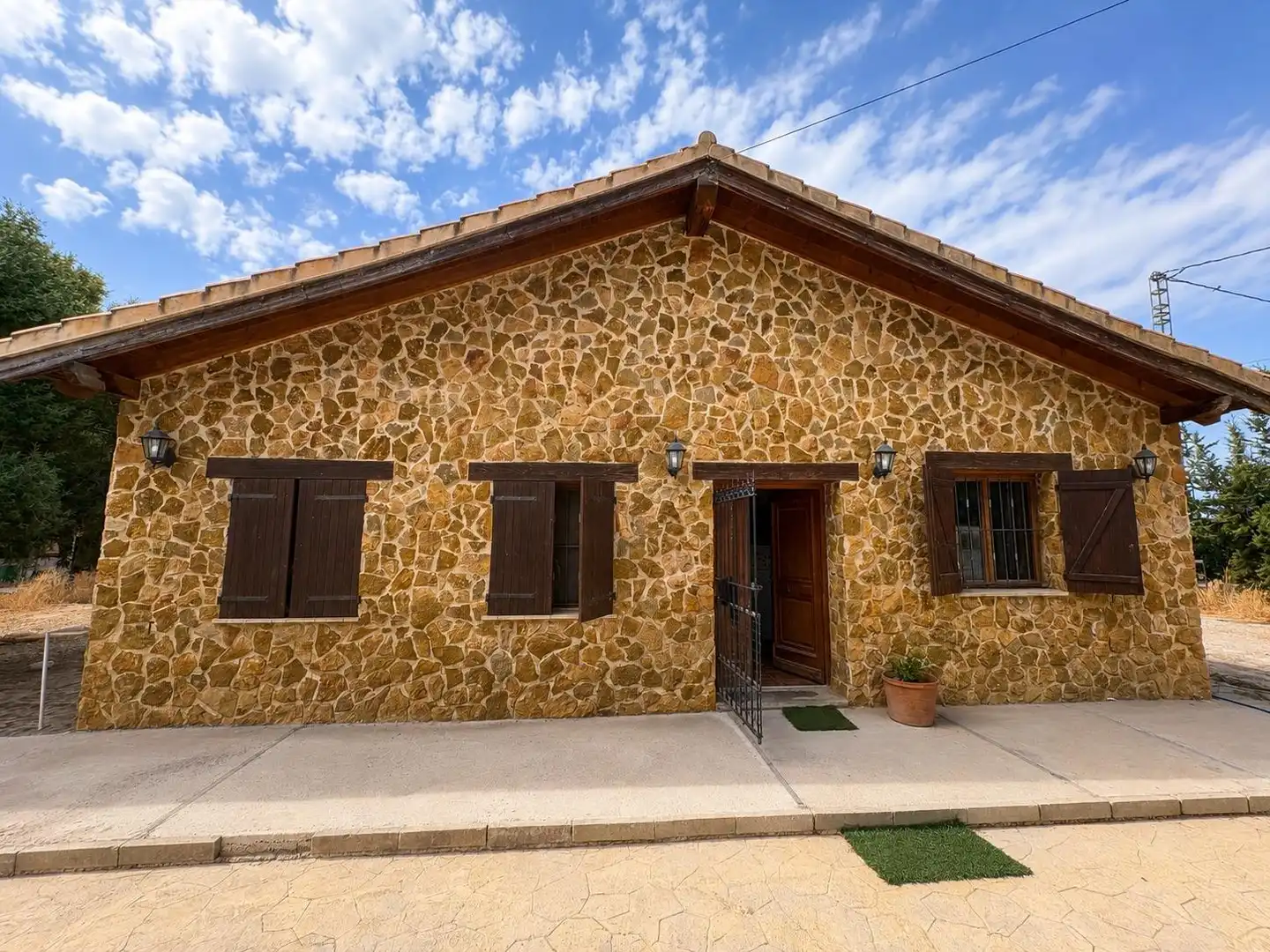 Villa zum Verkauf in Carretera MATANZA DE LA, imagen 3