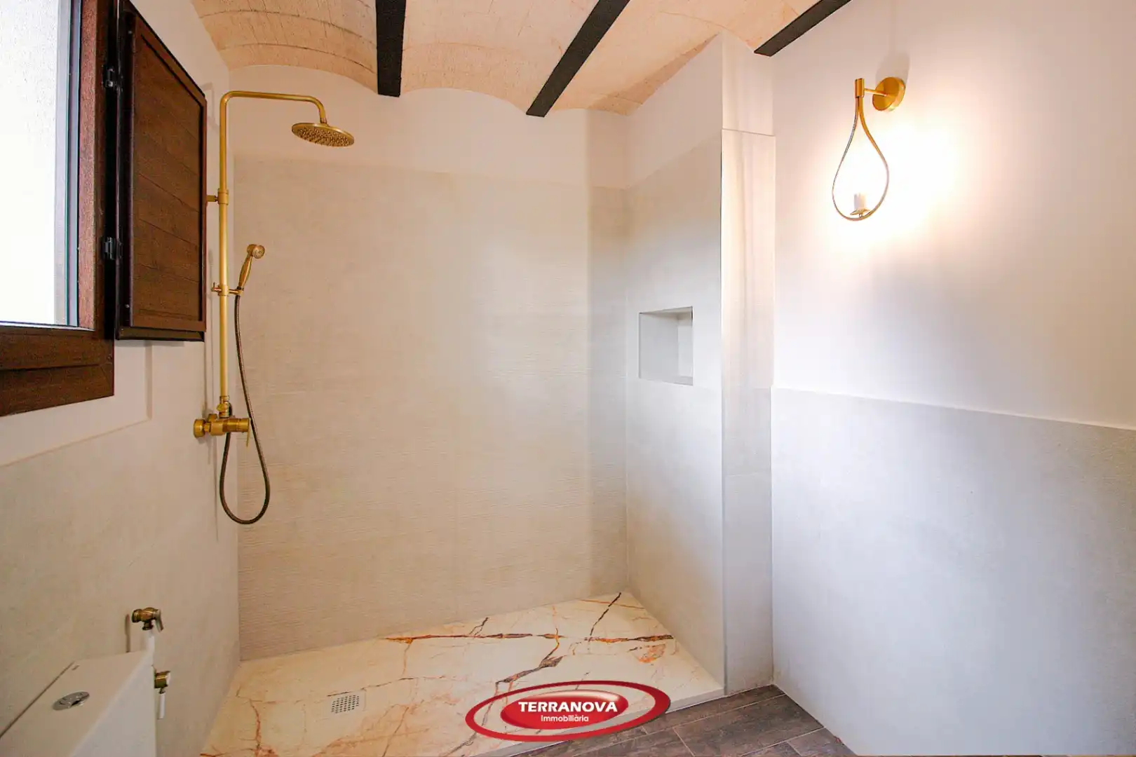 Bathroom of Houses for sale in L'Ametlla del Vallès  with Air Conditioner, Heating and Terrace