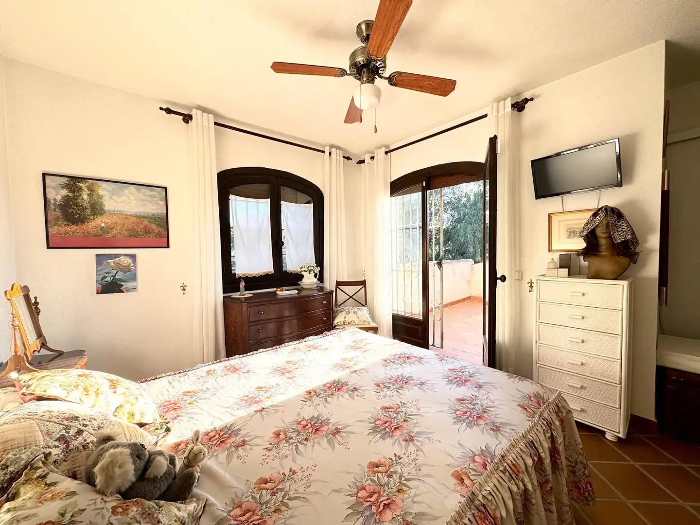 Bedroom of Houses for sale in Mutxamel  with Air Conditioner, Private garden and Terrace