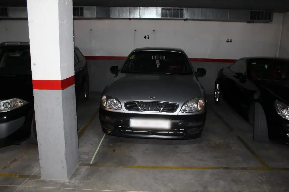 Parcheggio in vendita a Calle OLESA DE BONESVALLS, imagen 2