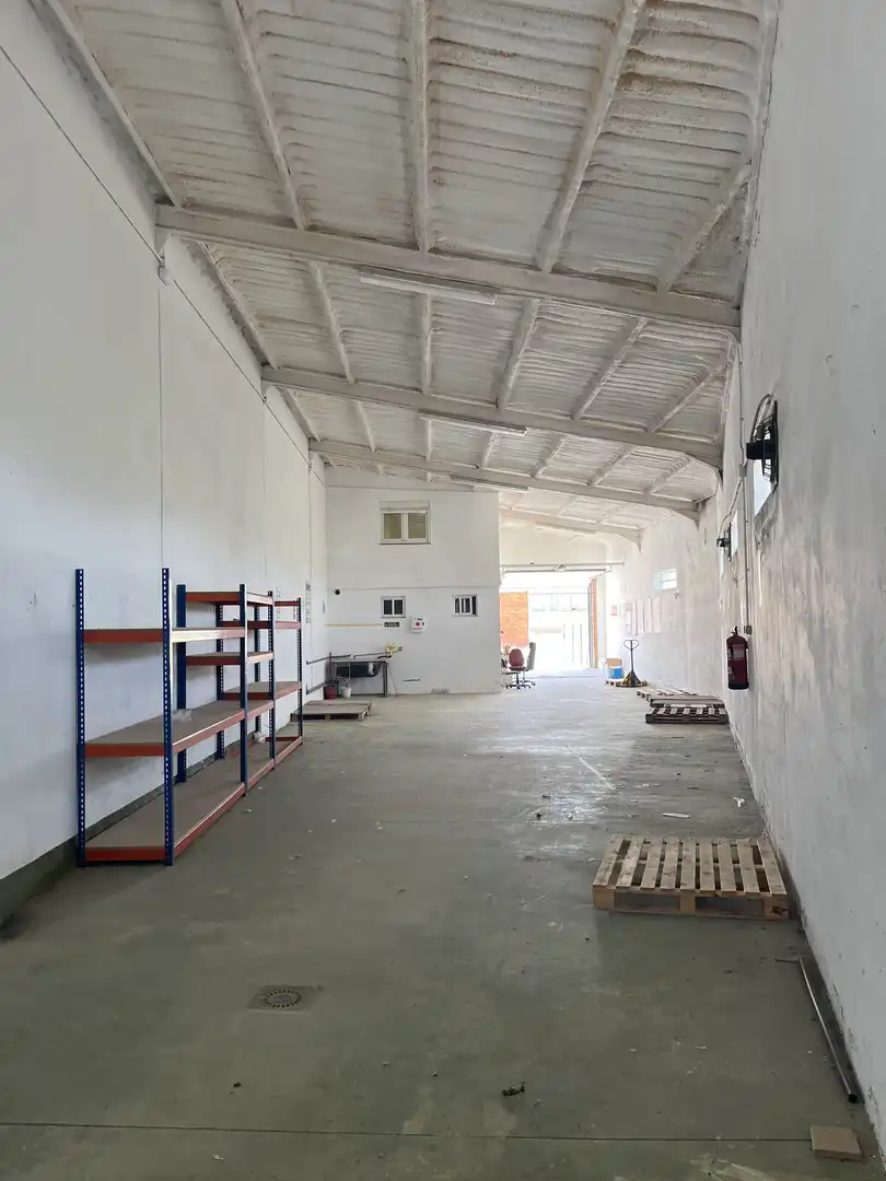 Commercial properties for rent in Pobladura de Pelayo García