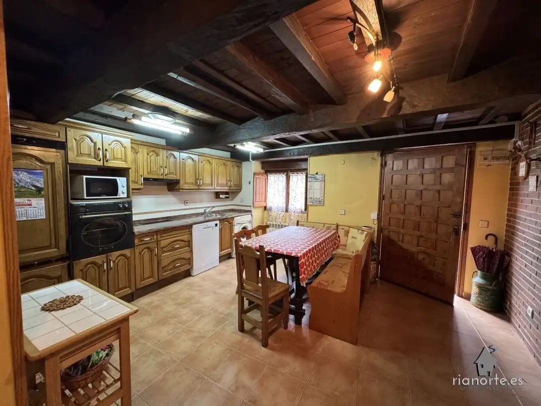 Kitchen of Houses for sale in Peñamellera Alta  with Heating