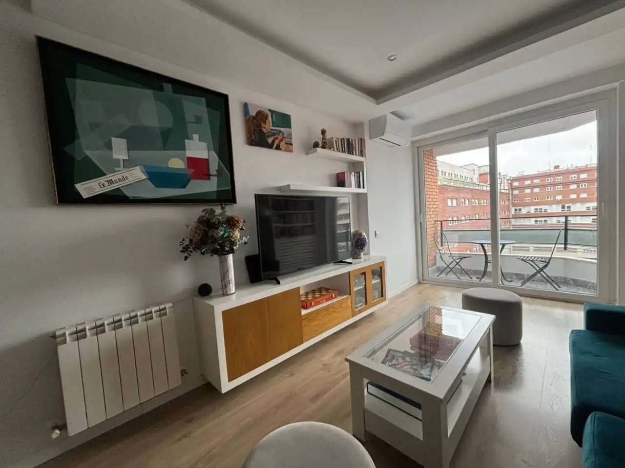 Sala de estar de Piso en venta en Madrid con Calefacción, Terraza y Trastero