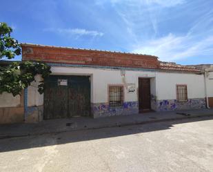 Vista exterior de Casa o xalet en venda en Arenales de San Gregorio