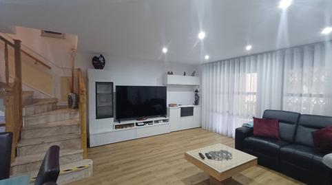 Foto 4 de Casa adosada en venda a Alcoletge, Lleida