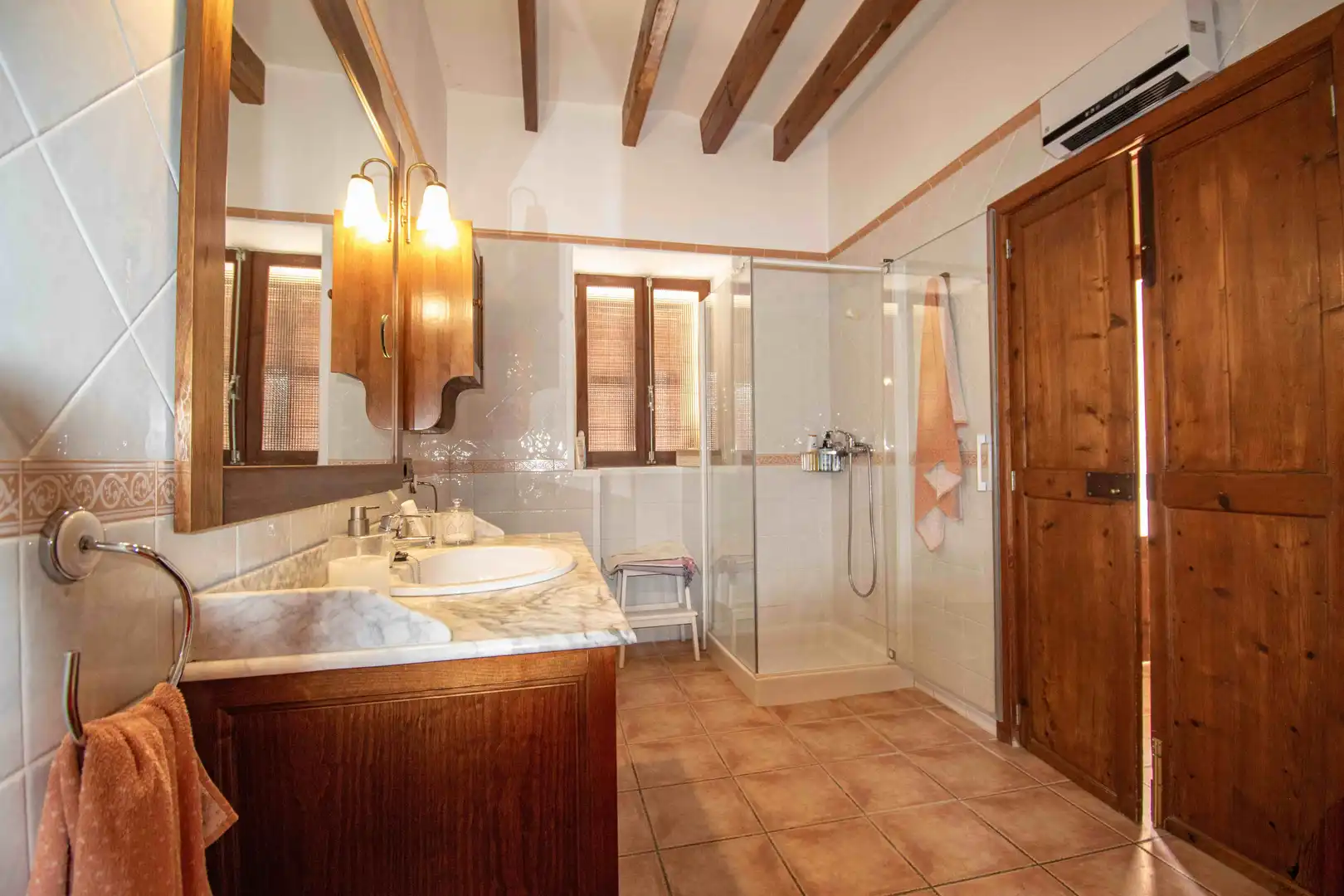 Bathroom of Houses for rent in Calvià  with Air Conditioner, Heating and Terrace