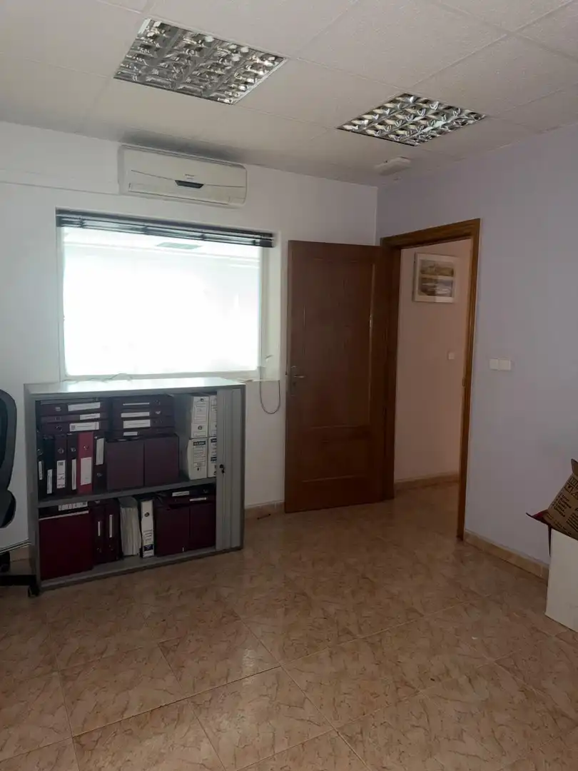 Fabrikhallen zur Miete in Murcia